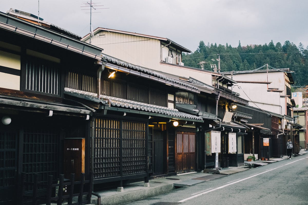 大阪市の密集住宅市街地の木造長屋